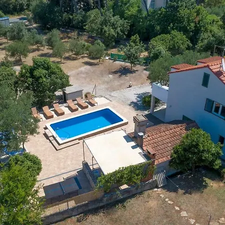 Ivanka Villa
