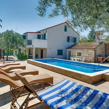 Ivanka Villa