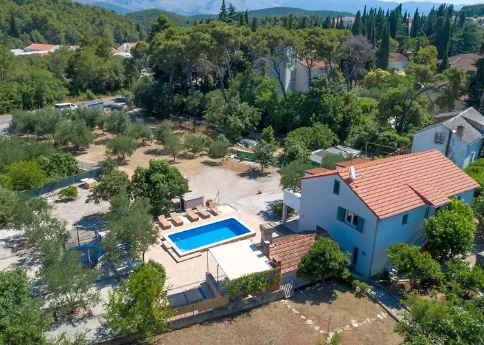 Ivanka Villa